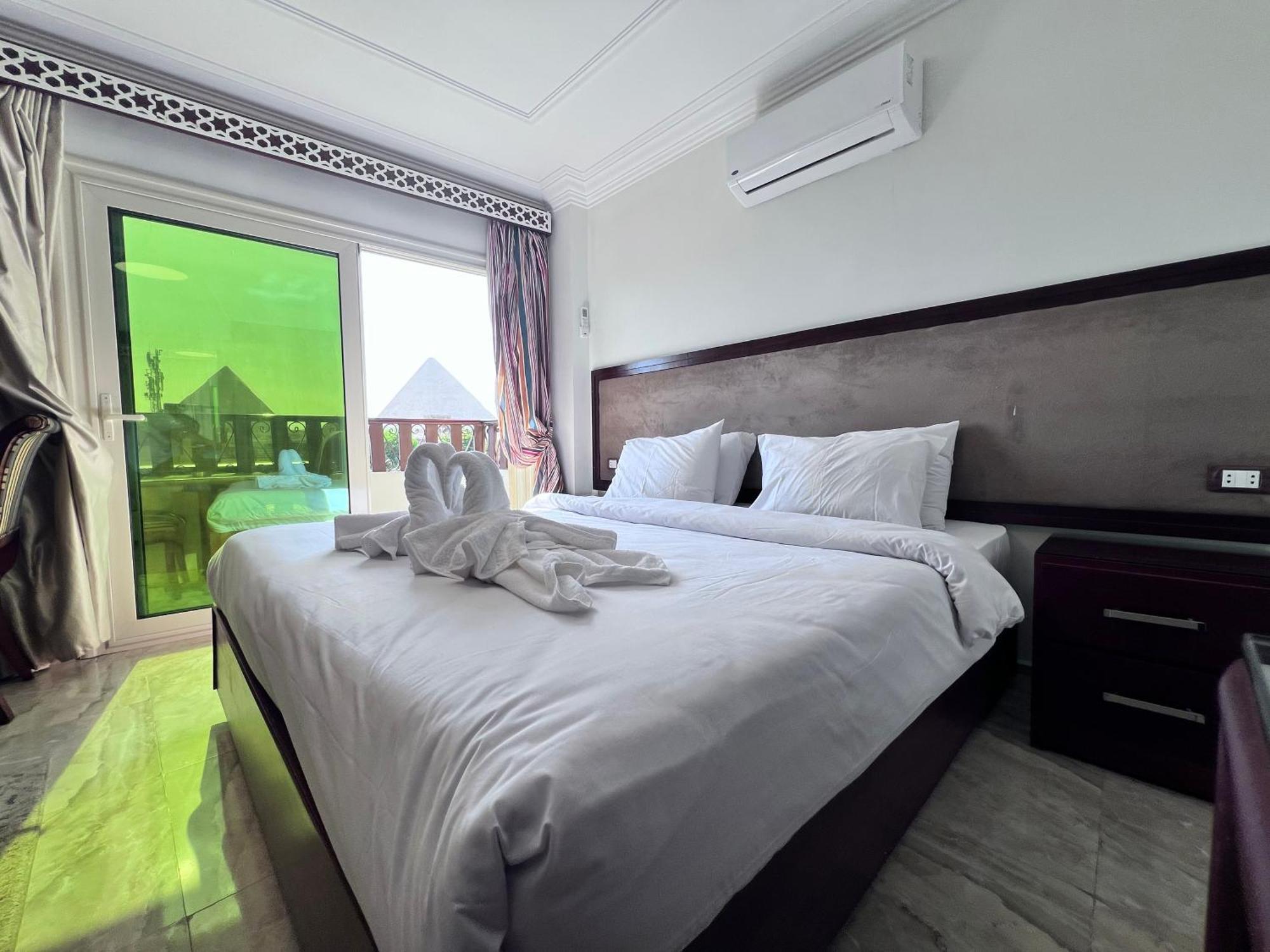 Flower Pyramids Inn Kafret el-Gabal Exterior photo