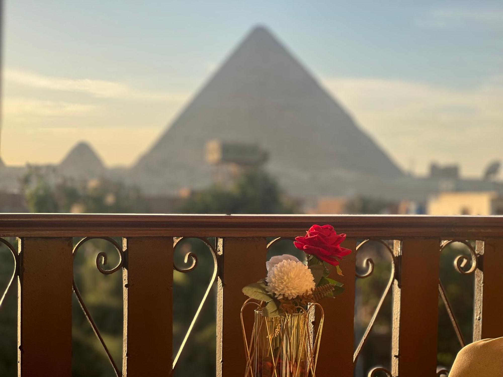 Flower Pyramids Inn Kafret el-Gabal Exterior photo