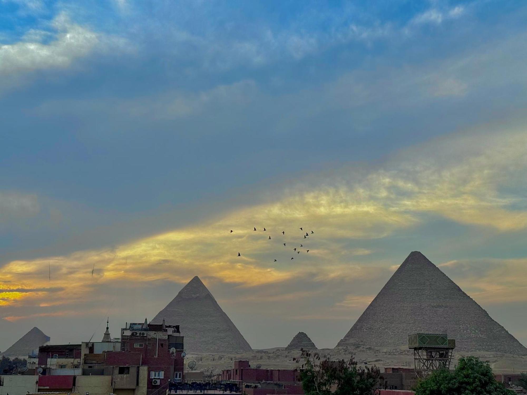 Flower Pyramids Inn Kafret el-Gabal Exterior photo