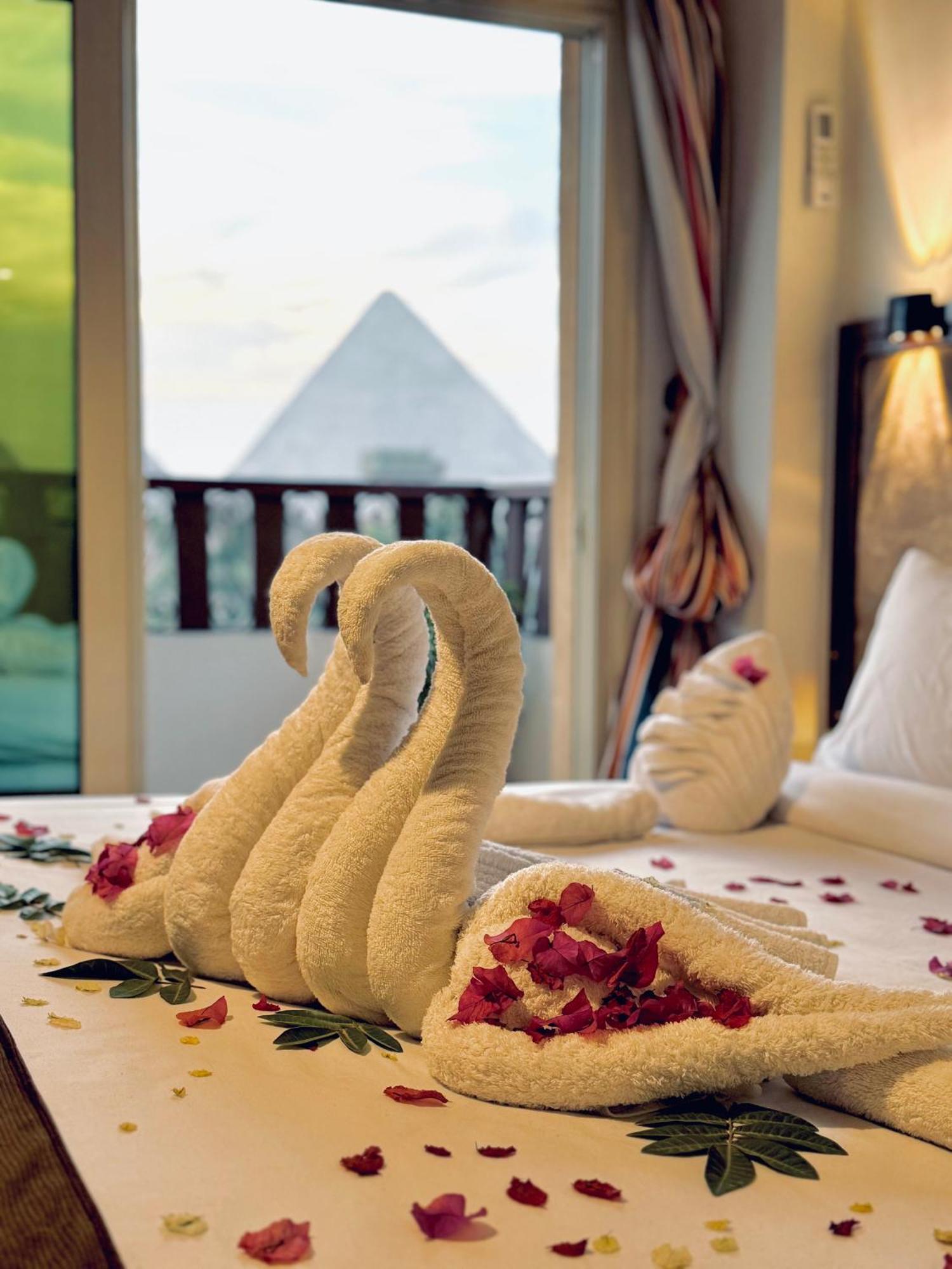 Flower Pyramids Inn Kafret el-Gabal Exterior photo